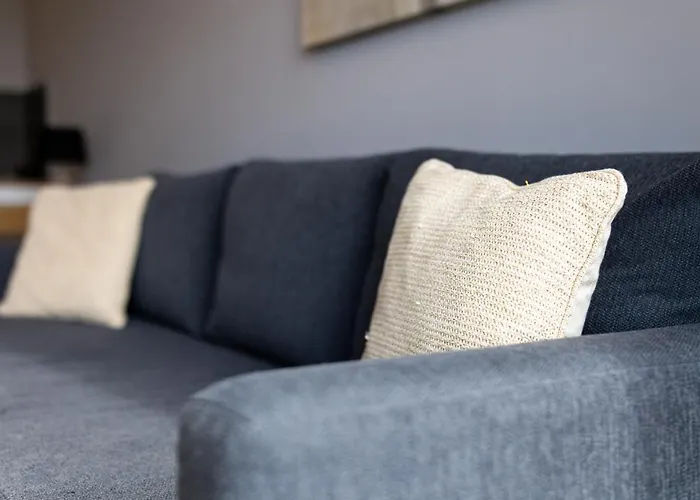 Hanza Tower Swimming Pool & High Floor With Balcony! Apartment